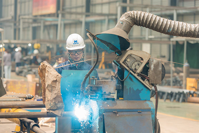 榆树网架自动化焊接